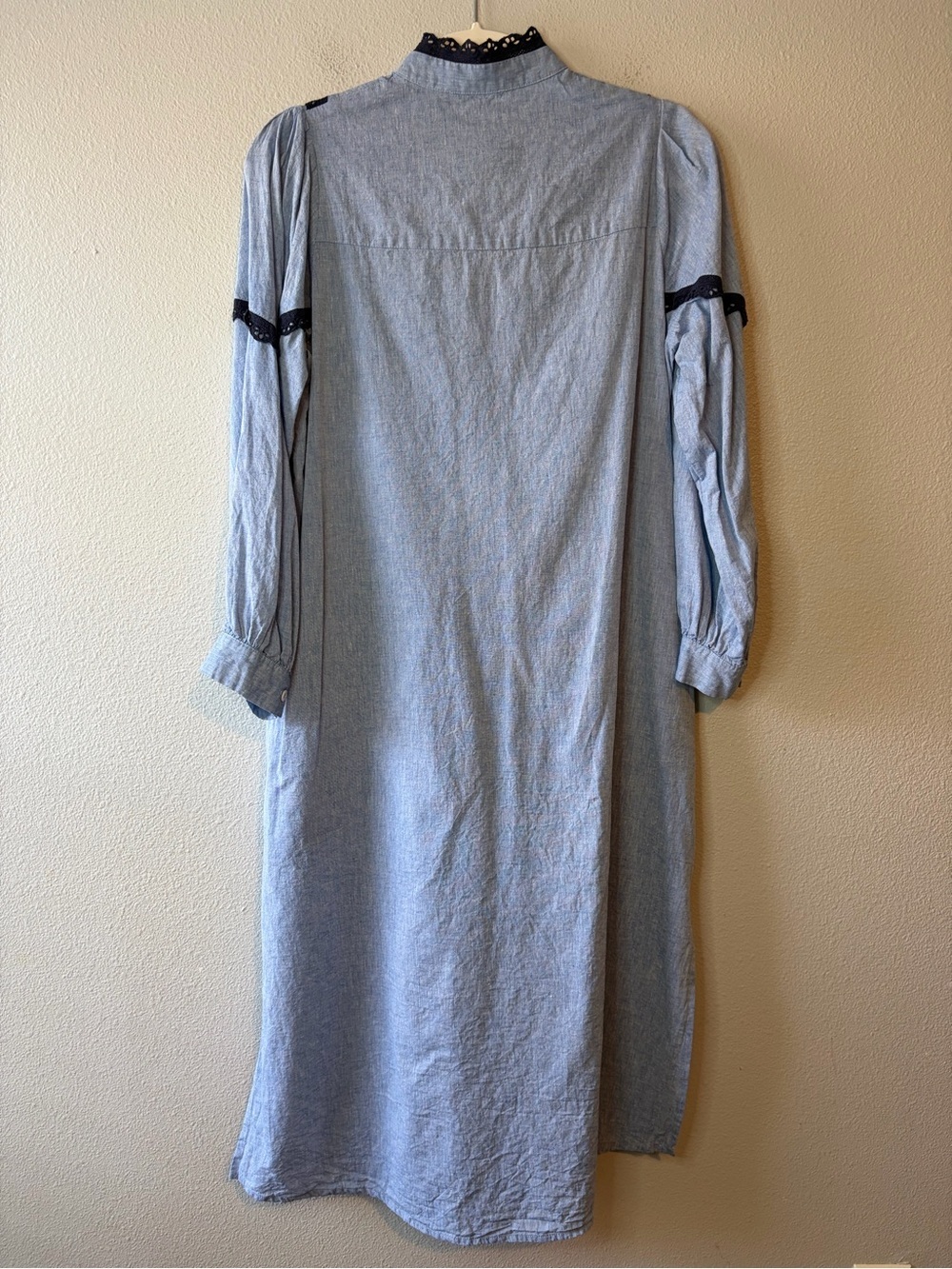 Pomander Place Tuckernuck Jolene Chambray Midi Dress Button Front Lace Linen - Picture 7 of 7